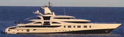 http://theyachtphoto.com/100/Palladium.jpg