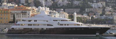 http://theyachtphoto.com/100/Sarafsa.jpg