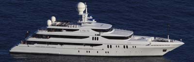 http://theyachtphoto.com/100/LadyLau.jpg