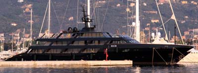 http://theyachtphoto.com/100/Main.jpg