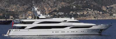 http://theyachtphoto.com/100/Lionheart.jpg