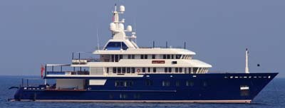 http://theyachtphoto.com/100/PolarStar.jpg